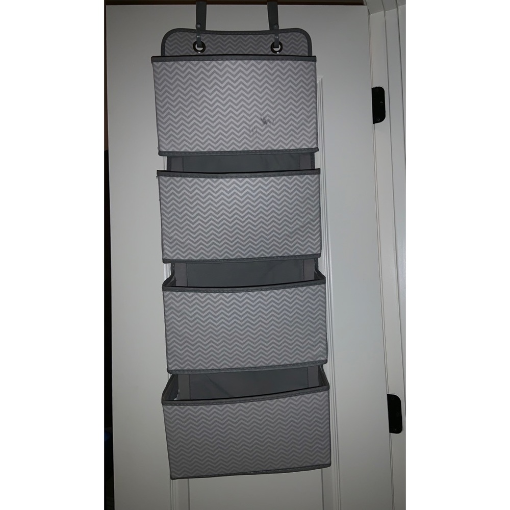 2 Nursery organizers